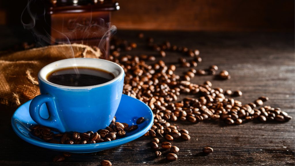 5 prirodnih načina kako možeš ukloniti umor bez da piješ 3 kave dnevno